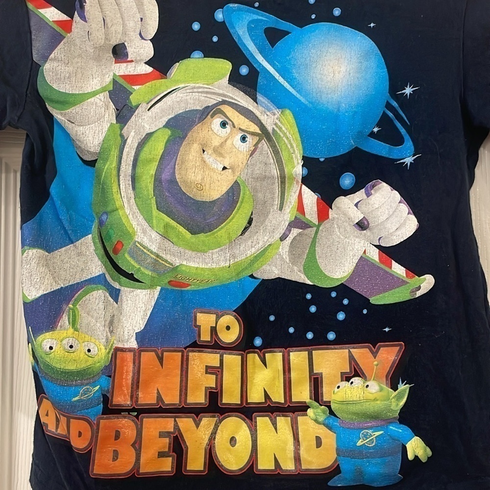 Toy Story Buzz Lightyear to infinity and beyond long sleeved tee size 4T - Picture 2 of 4